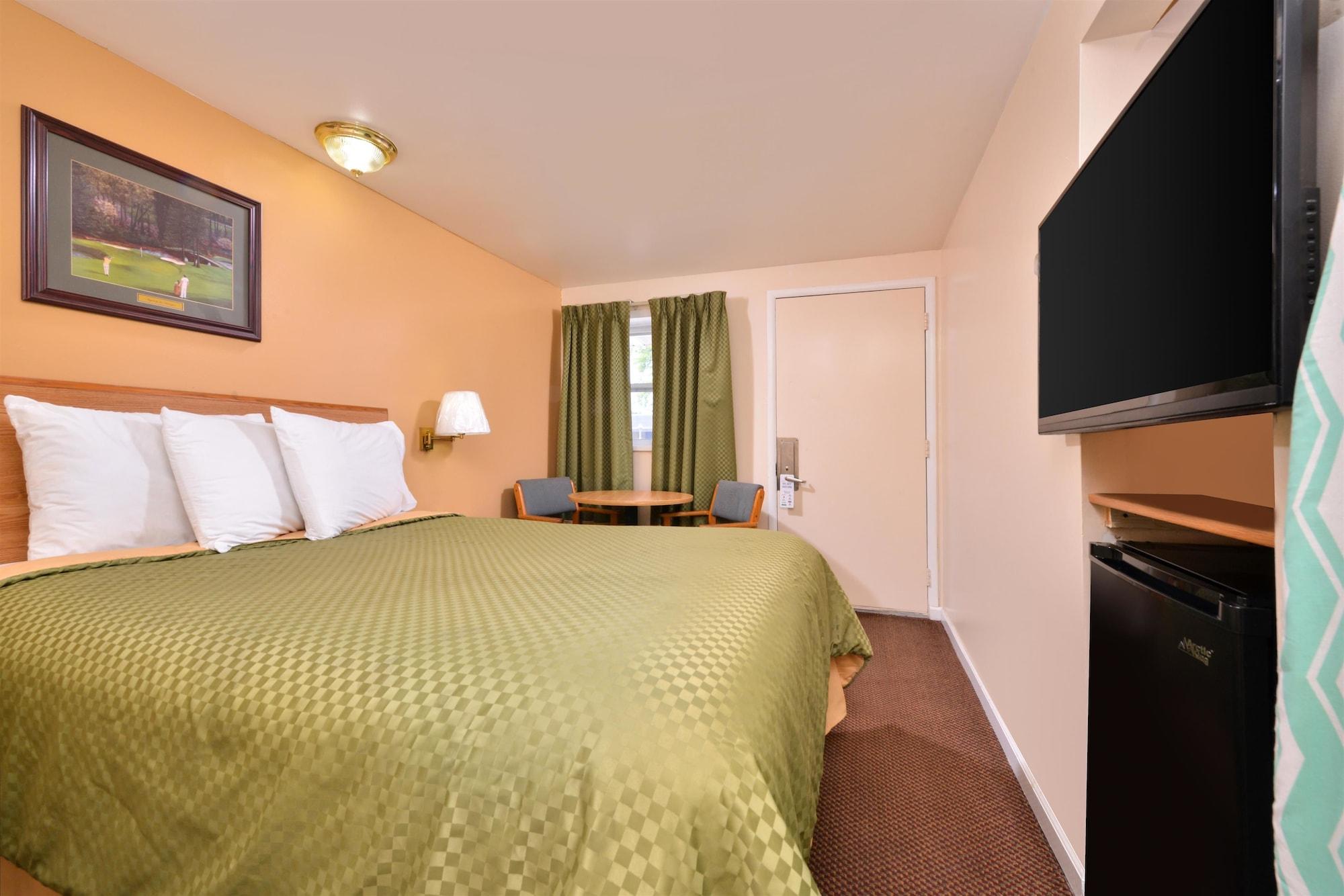 Americas Best Value Inn Jonesville/Hillsdale Екстер'єр фото