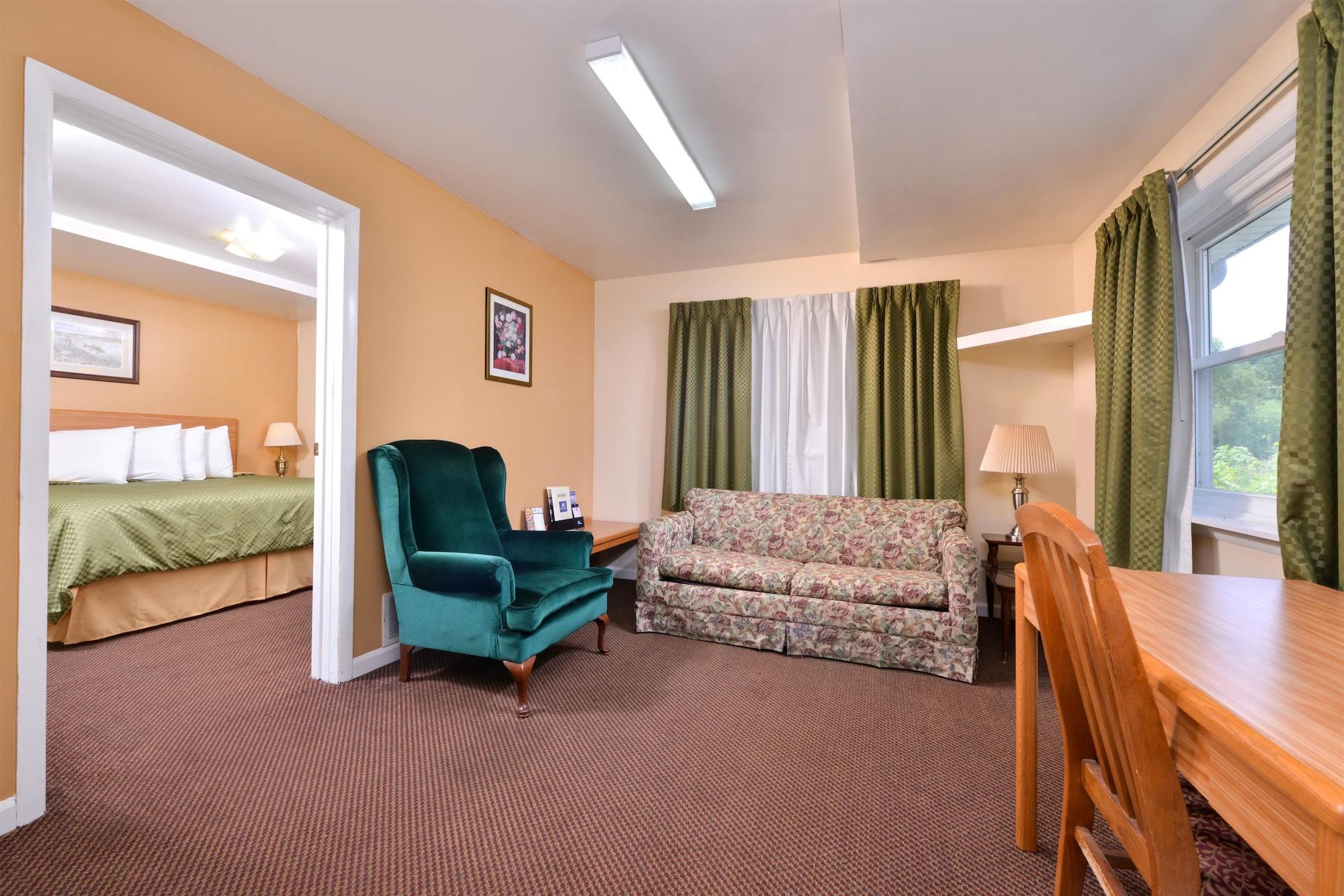 Americas Best Value Inn Jonesville/Hillsdale Екстер'єр фото