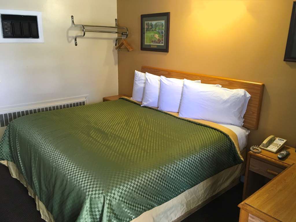 Americas Best Value Inn Jonesville/Hillsdale Номер фото